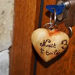 Logis Domaine Du Moulin Hotel 4*