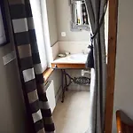 Hotel Logis Domaine Du Moulin 4*