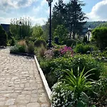 Logis Domaine Du Moulin