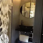 Hotel Logis Domaine Du Moulin 4*