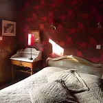 Hotel Logis Domaine Du Moulin