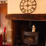 Hotel Logis Domaine Du Moulin 4*