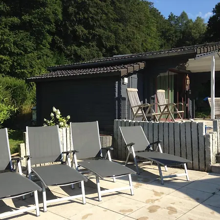 מלון Logis Domaine Du Moulin סנט-אבול