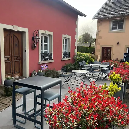 Logis Domaine Du Moulin Hotel 4*