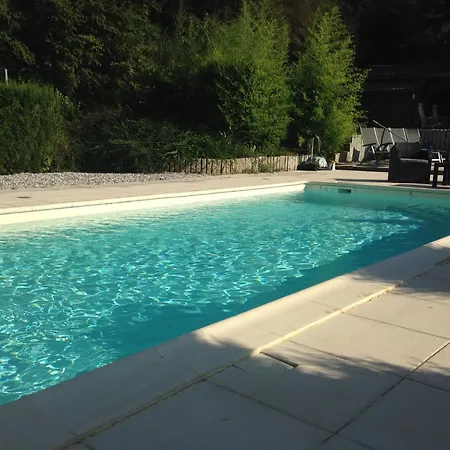 מלון Logis Domaine Du Moulin סנט-אבול