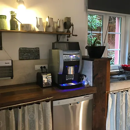 Logis Domaine Du Moulin מלון