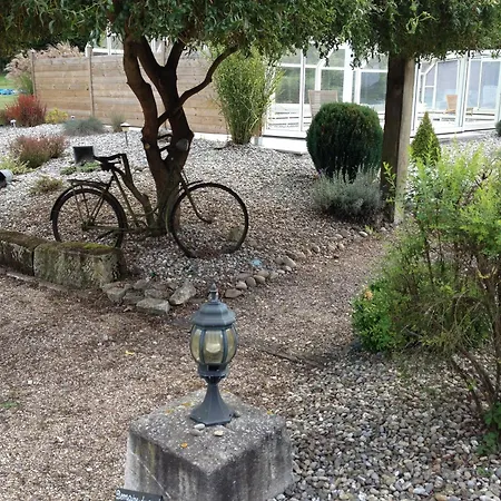 Logis Domaine Du Moulin Hotel 4*