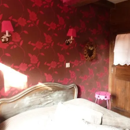 Logis Domaine Du Moulin 생타볼트