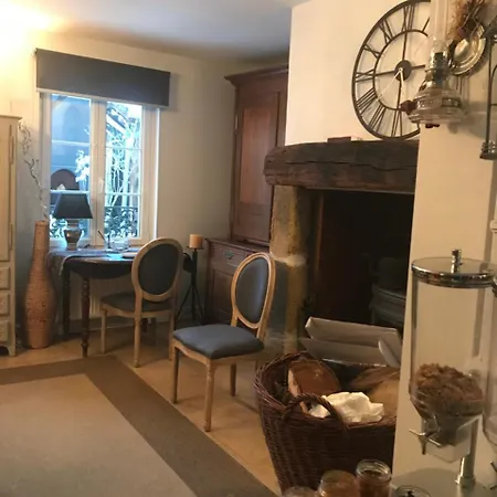 Hotel Logis Domaine Du Moulin Saint-Avold