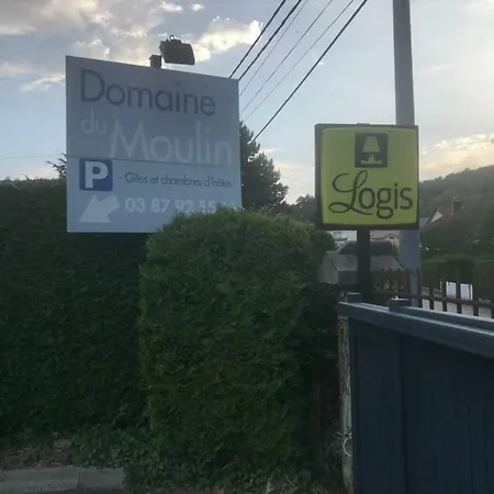 Logis Domaine Du Moulin Hotel