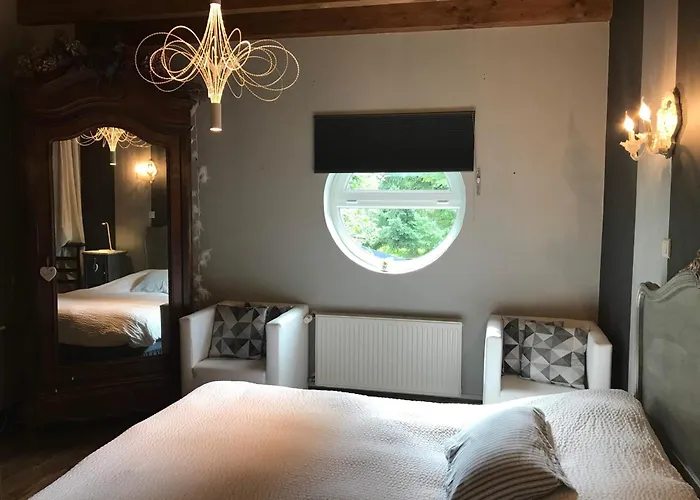 Logis Domaine Du Moulin