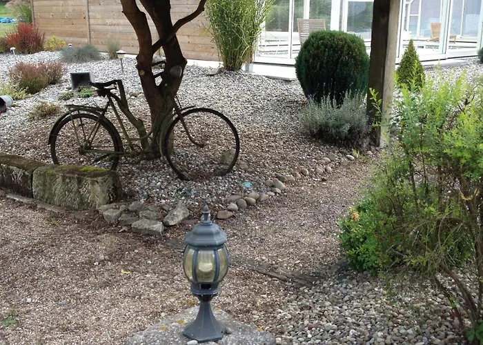 Logis Domaine Du Moulin Hotel 4*