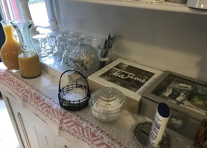 Logis Domaine Du Moulin Hotel