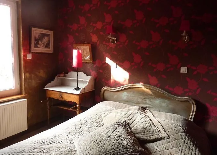 Hotel Logis Domaine Du Moulin