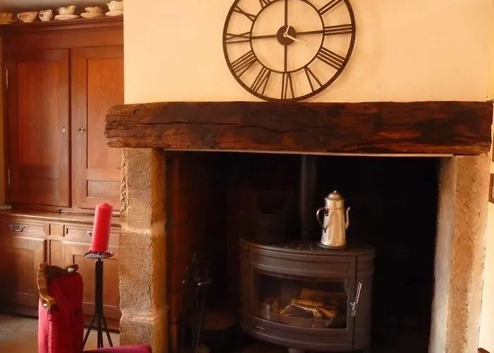 Hotel Logis Domaine Du Moulin 4*