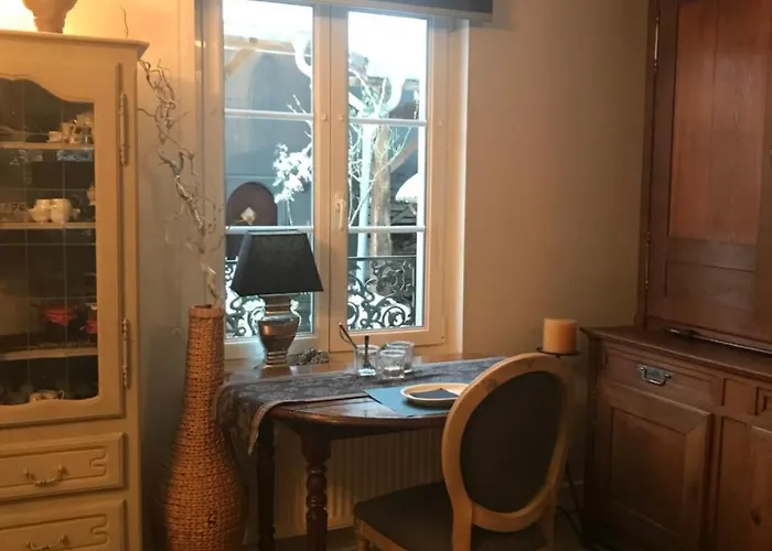 Hotel Logis Domaine Du Moulin Saint-Avold